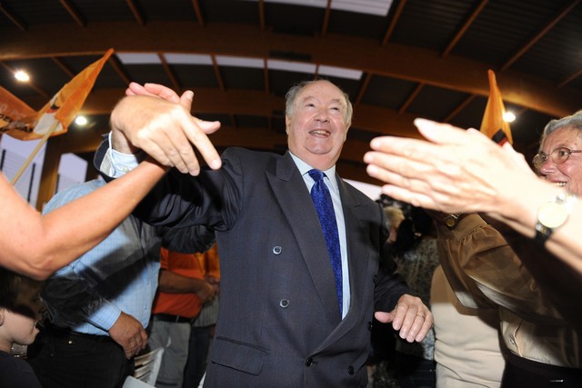 Jardim reúne-se hoje com Representante da República para apresentar demissão