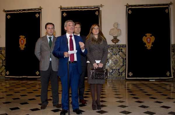 Rodrigues acusa Albuquerque de conivência com Governo Regional