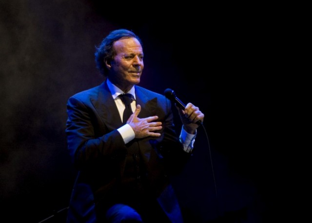 Júlio Iglésias actua em Lisboa no dia 30 de Maio