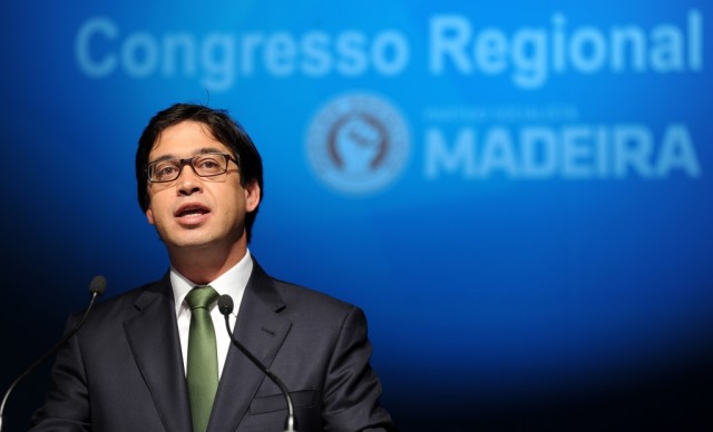 PS/Madeira elege como adversário nas eleições de 29 de Março a austeridade