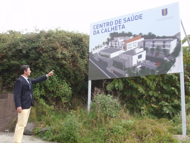 Albuquerque “deveria ter pedido desculpa à população da Calheta”