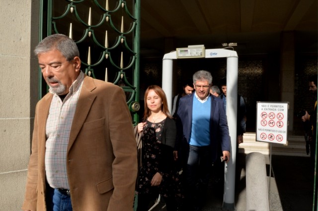 Partidos e coligações formalizam candidaturas às eleições regionais