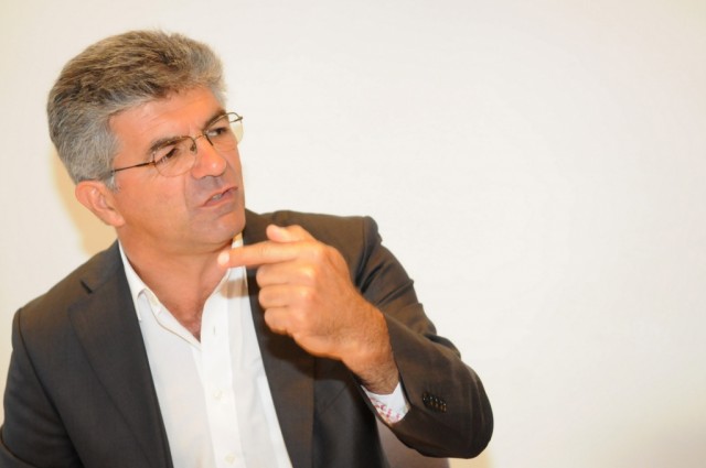 CDU quer saber se PSD tem a mesma opinião de Manuel Brito sobre novo hospital