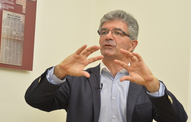 Edgar Silva quer que Ministério Público investigue construção de centro de saúde
