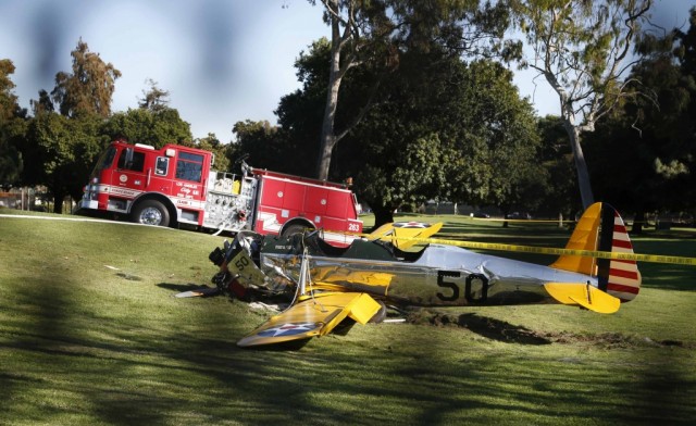 Actor Harrison Ford gravemente ferido em queda de avião