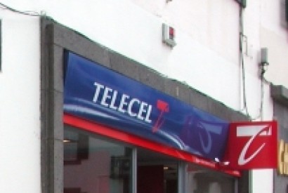 Isabel dos Santos interessada em tomar conta da Telecel Zimbabue