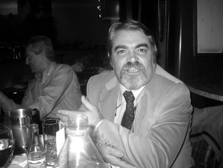 Escritores da Madeira elegem órgãos e homenageiam José António Gonçalves