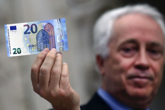 Sete entidades apresentaram propostas não vinculativas para a compra para o Novo Banco