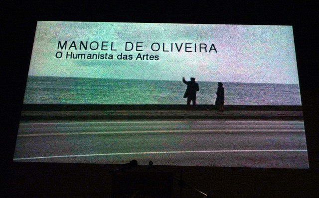 Funeral de Manoel de Oliveira é amanhã às 15 horas