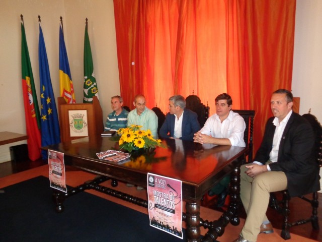 Santa Cruz apresentou concurso A Voz de Santa Cruz - Mostra de Talentos