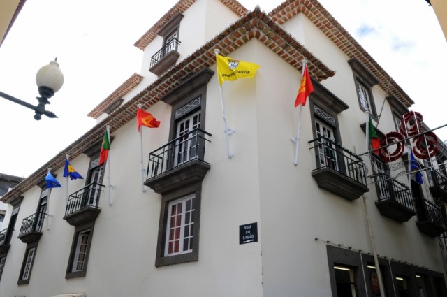 PS elege líder a 29 de Maio e marca congresso para 27 e 28 de Junho