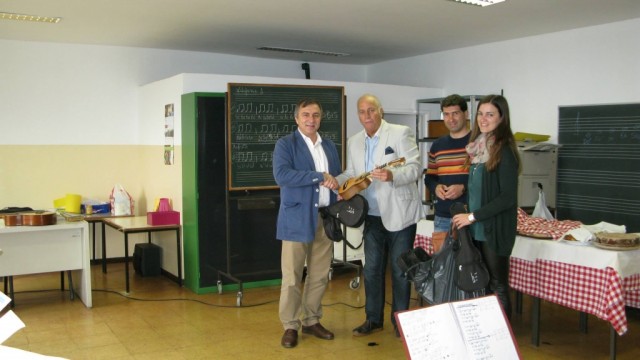 Junta de Freguesia de Santo António entregou braguinhas