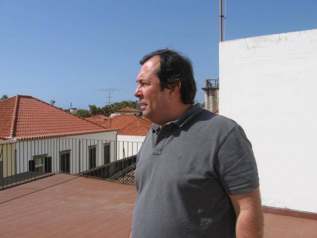 João Henrique Gonçalves apresenta candidatura ao PS-Madeira