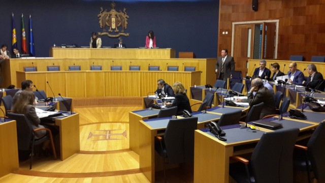 Fernanda Cardoso preside à comissão eventual da reforma do sistema político