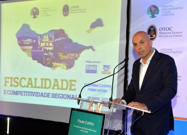 Cafôfo também defende um sistema fiscal próprio
