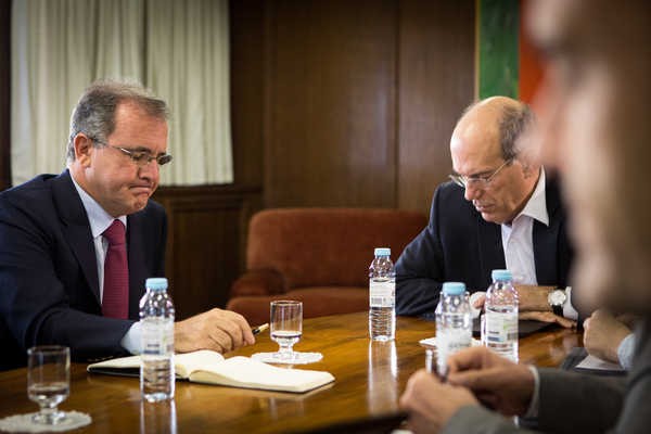 Ministro da Economia fecha a porta a negociações com pilotos