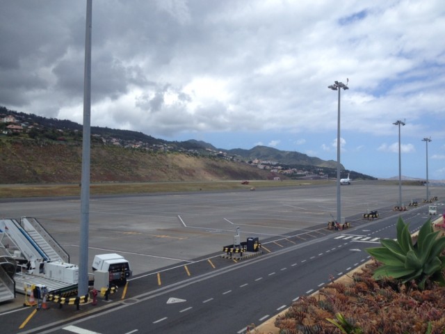 Cinco voos da TAP já foram cancelados hoje no aeroporto da Madeira