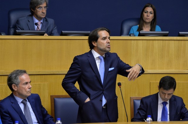 Albuquerque sem ideia de quem do Governo recebeu avenças do BES