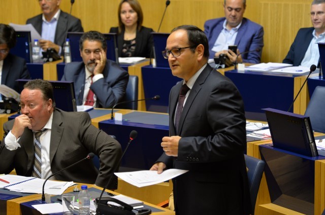 Programa de Governo decepciona deputados
