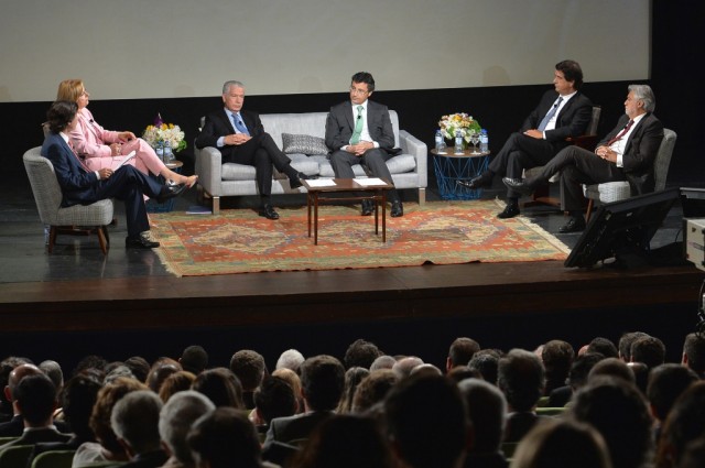 Investimento acabou por necessidade e retórica política sem aplicação prática