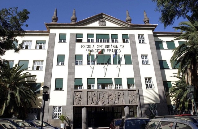 Núcleo da Escola Francisco Franco dá música há 25 anos
