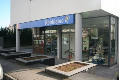 Lojas Robbialac do Funchal celebram aniversário