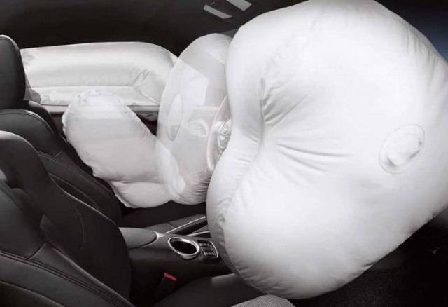 Toyota Portugal chama às oficinas mais 29 mil veículos devido a defeito nos airbags