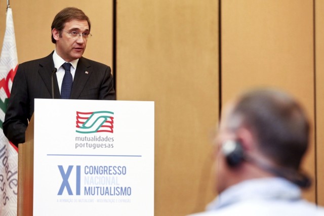 PM quer responder sem hesitações ao problema da desigualdade e da pobreza