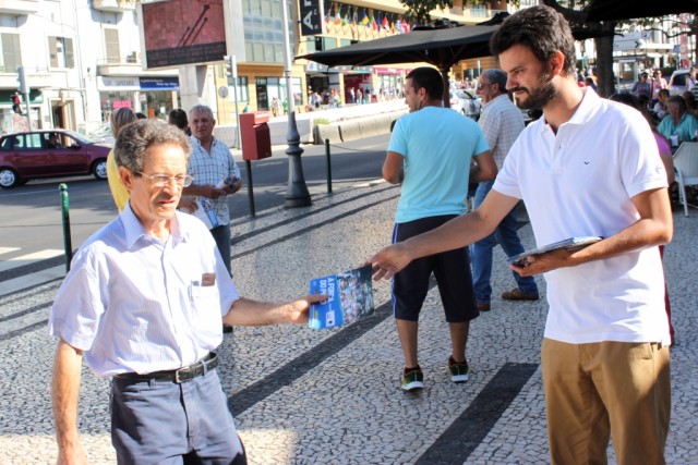 “Situação só está melhor para meia dúzia de famílias ricas”