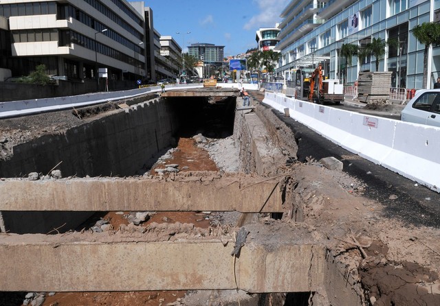 Governo adia pagamento de obras nas ribeiras