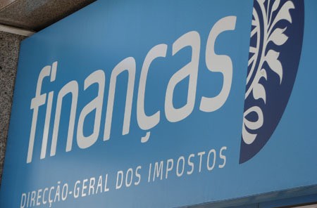 Prazo para liquidar IRS e Finanças procederem ao reembolso termina hoje