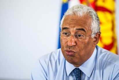 Costa quer repor pagamento integral do subsídio de Natal com salário de Novembro