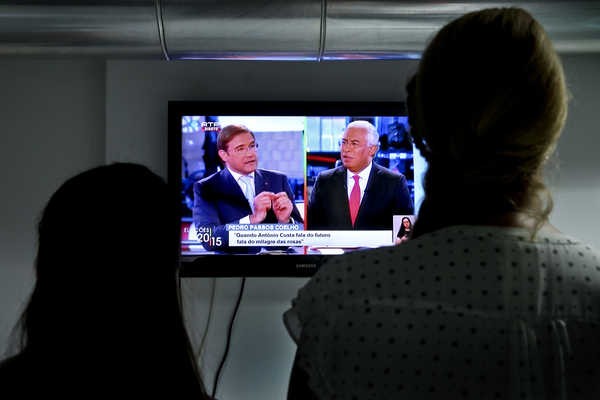 Sondagem aponta para duas vitórias distintas