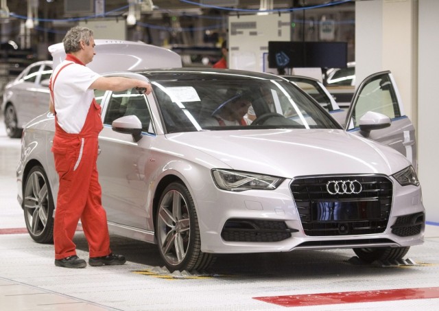 EUA investigam manipulação de emissões por fabricantes de automóveis