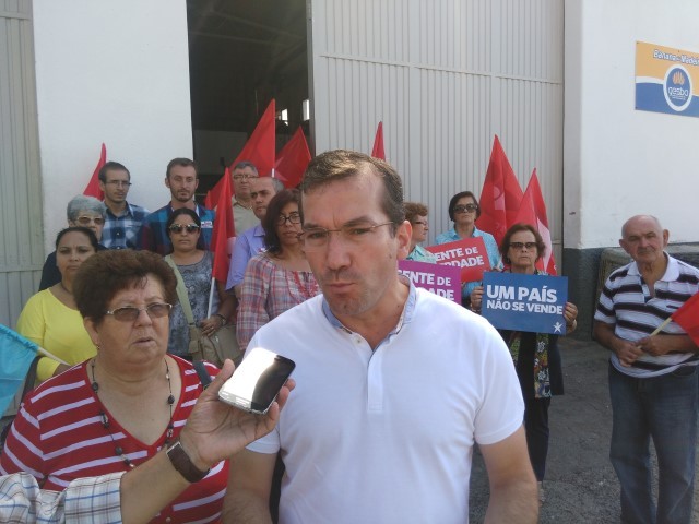 Votar no BE é garantia absoluta de um deputado que não tem compromissos com Passos Coelho, Paulo Portas e António Costa
