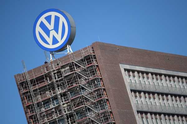 Autoridades suíças proibem venda de carros Volkswagen a gasóleo no país