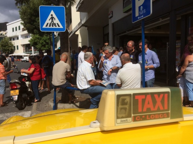 CDS conta com o turismo e o CINM contra o desemprego jovem