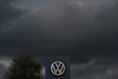 Bosch responsabiliza Volkswagen por manipular emissões de gases poluentes