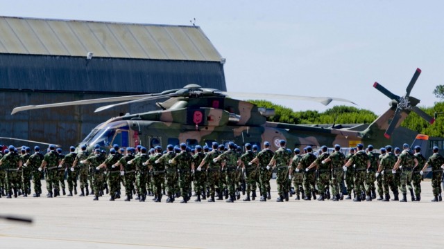 Mais de 400 militares destacados em operações já exerceram o voto antecipado