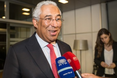 Costa responde a Passos dizendo que divergências são políticas e não de lugares