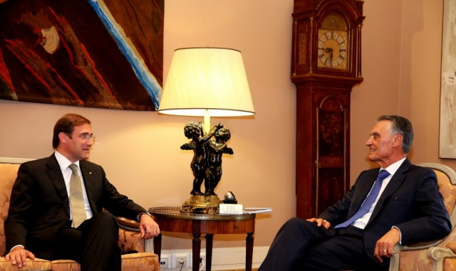 Cavaco começa a receber partidos com as audiências do PSD, PS, BE e CDS-PP