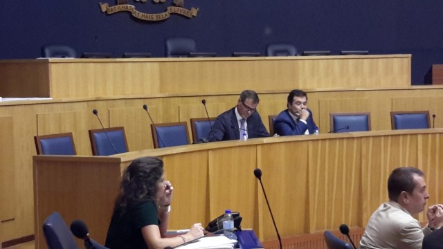 Eduardo Jesus garante que há viagens para o Natal a menos de 500 euros