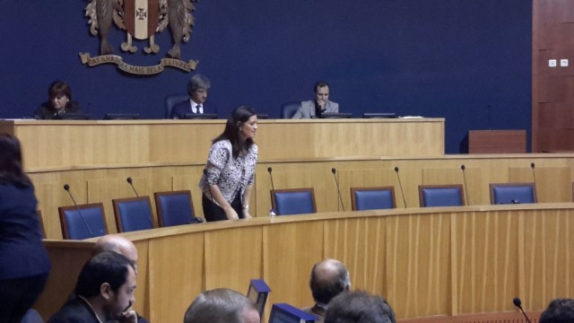 Assembleia debate estatuto dos bombeiros