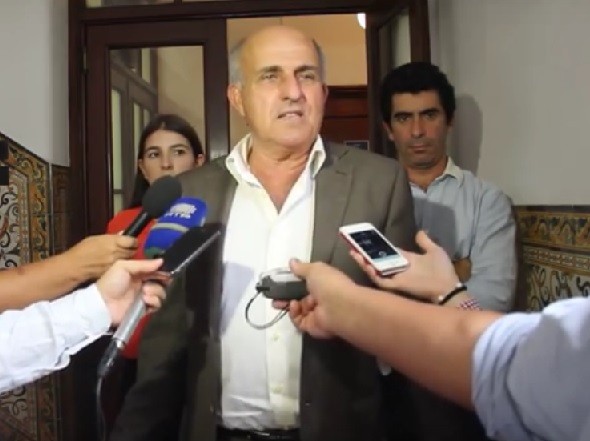 Coelho anuncia que Governo Regional “não quer reduzir nada” nos impostos