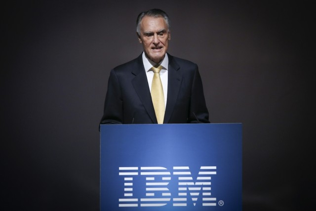 Cavaco aponta Portugal como caso de progresso em matéria de ciência e tecnologia
