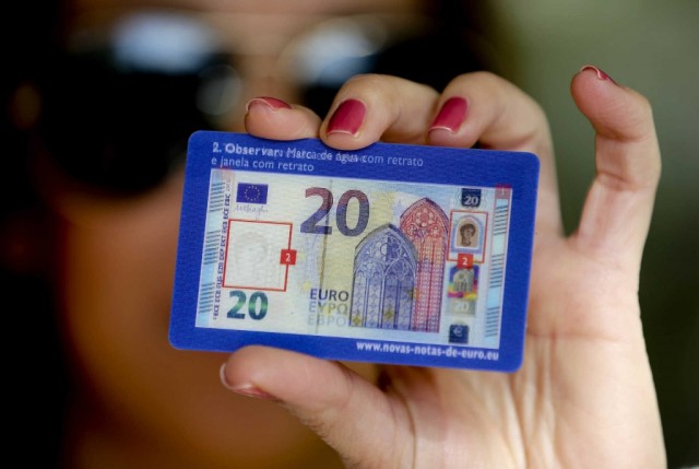 Nova nota de 20 euros mais resistente à falsificação entra em circulação amanhã