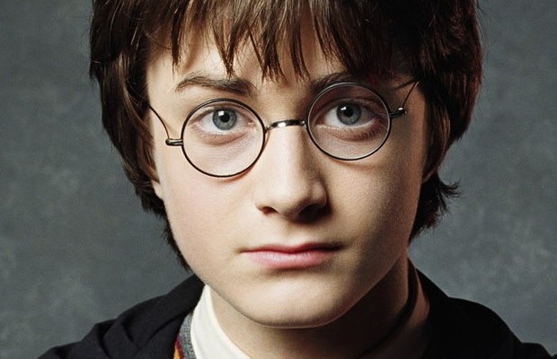 Harry Potter pela primeira vez em edição cartonada e ilustrada sai em Dezembro