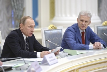 Kremlin qualifica como piada inquérito britânico sobre morte de ex-espião do KGB