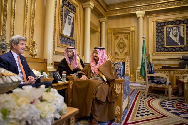 EUA garantem aliança clara e amizade forte com a Arábia Saudita