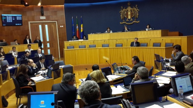 Propostas do governo regional debatidas na Assembleia